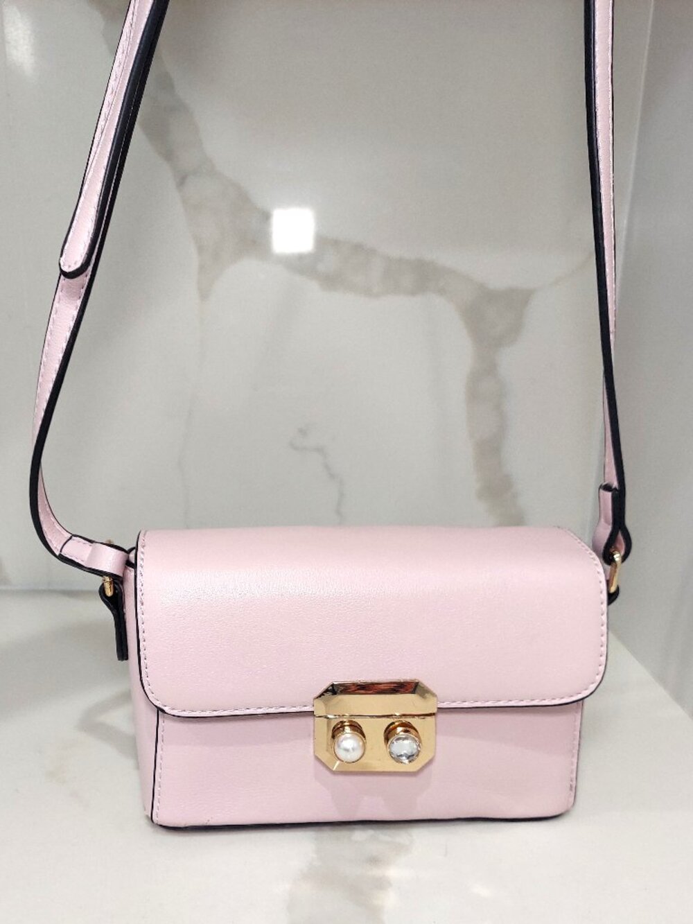 Crossbody Purse Pink with pretty gold & pearl accent